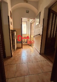 Terratetto unifamiliare 126 m², buono stato, Besano