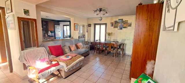 Terratetto unifamiliare via San Biagio 42, Centro, Cittiglio