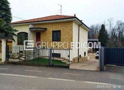 Casa indipendente all'asta via Milano, 18, Cairate