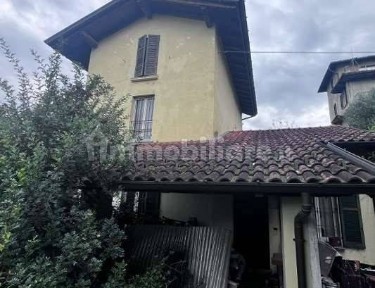 Luino, Via Della Chiesa, 10