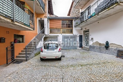 Terratetto unifamiliare piazza Piave, 13, Centro, Luino