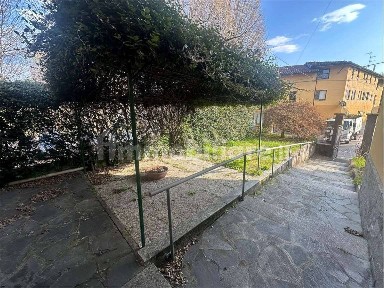 Terratetto unifamiliare via Garibaldi, 7-9, Centro, Taino