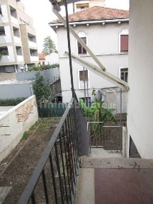 Terratetto plurifamiliare 188 m², da ristrutturare, Frati, Busto Arsizio