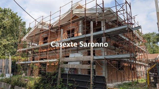 Terratetto plurifamiliare 131 m², nuova, Cardano al Campo