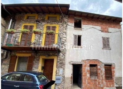 Casa indipendente all'asta via guglielmo marconi, 25, Besano