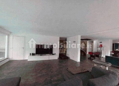 Casa indipendente all'asta via Isonzo, 7, Barasso