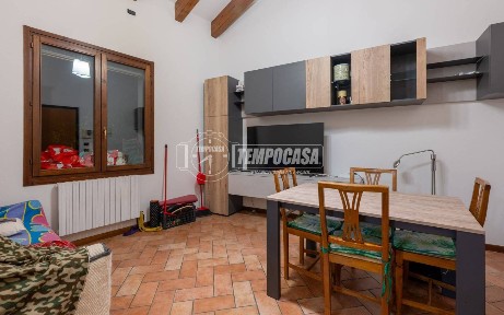 Trilocale ottimo stato, secondo piano, Castellarano