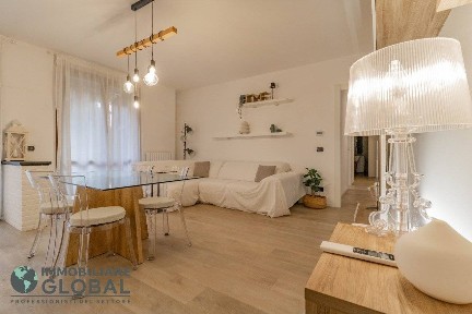 Trilocale via Keplero 14, Pieve Modolena, Reggio Emilia