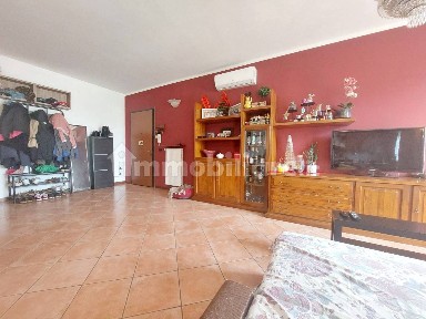 Trilocale via Don Otello Lupi, Tagliata, Guastalla