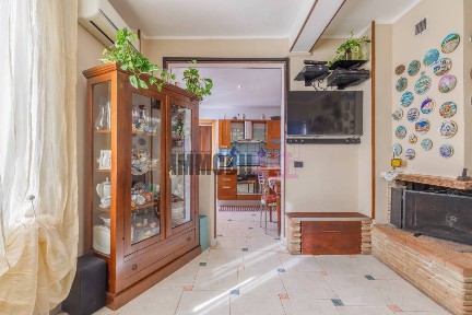 Trilocale via Senna 4, Roncocesi - Villaggio Crostolo, Reggio Emilia