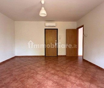 Trilocale ottimo stato, primo piano, Centro, Scandiano