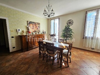 Trilocale via Luigi Gonzaga 4A, Centro, Guastalla