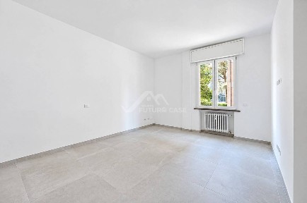 Appartamento ottimo stato, primo piano, Ospedale - Villaggio Manenti, Reggio Emilia
