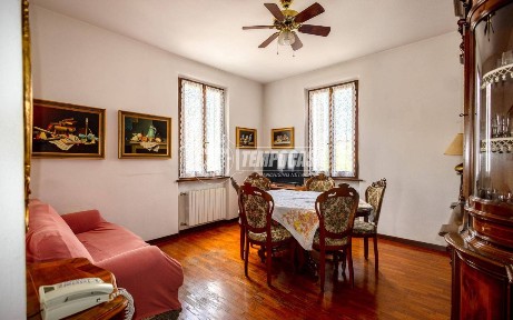 Trilocale via Bainsizza, Carrozzone, Reggio Emilia