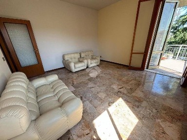 Trilocale via Premuda, Regina Pacis, Reggio Emilia