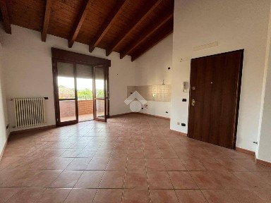 Trilocale via Settembrini, Buco del Signore - Acque Chiare, Reggio Emilia