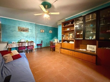 Trilocale via Filippo Turati 1, Centro, Luzzara