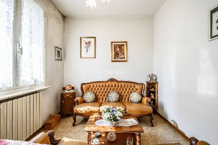 Trilocale via Novy Jicin 3, Centro, Novellara