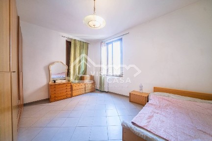 Trilocale via Fratelli Manfredi, Gardenia, Reggio Emilia