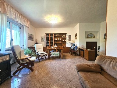 Scandiano, Via Mazzalasino, 36