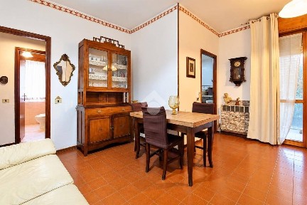 Trilocale via Papa Giovanni XXIII 26, Ospizio - San Maurizio, Reggio Emilia