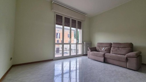 Trilocale viale dei mille, Centro Storico, Reggio Emilia