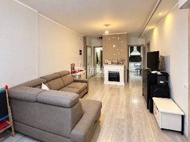 Reggio Emilia, Baragalla - Canalina, Via Compagnoni