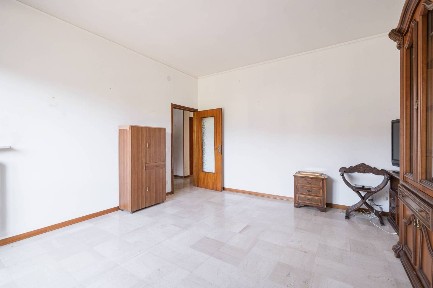 Trilocale via C. Belloli, Centro, Scandiano