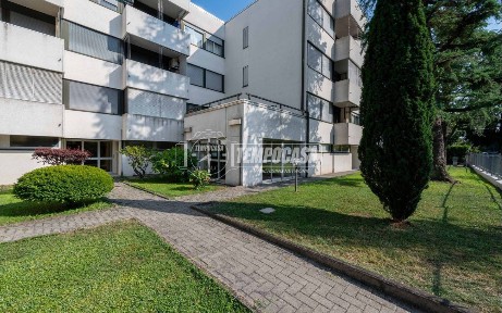 Reggio Emilia, Canali - Capriolo, Via dei Glicini