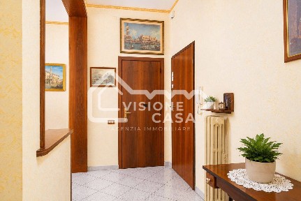 Trilocale via Pezzana 14, San Prospero - Tribunale, Reggio Emilia