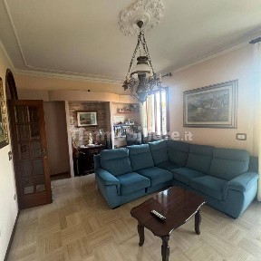 Trilocale via Giosuè Carducci, Centro, Scandiano