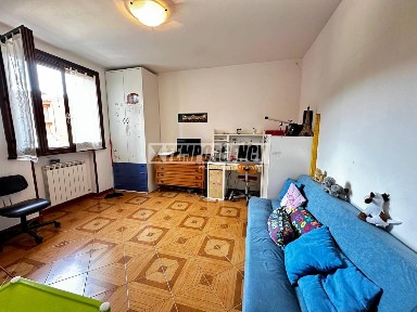 Serramazzoni, Via I Maggio 412
