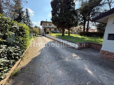 Castelnuovo Rangone, Via Umberto Giordano, 6