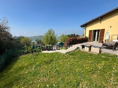 Trilocale via Varana-Casa Bartolacelli, Casa Bartolacelli Stella, Serramazzoni