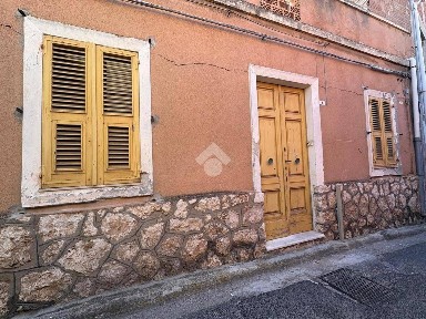 Terratetto unifamiliare via Santa Rosalia 4, Santa Maria Chiara, Cagliari