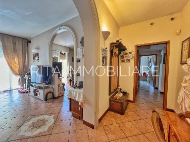 Appartamento via Vescovada, Centro, Vignola