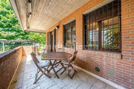 Quadrilocale via cosmè tura 12, Ospedale, Carpi
