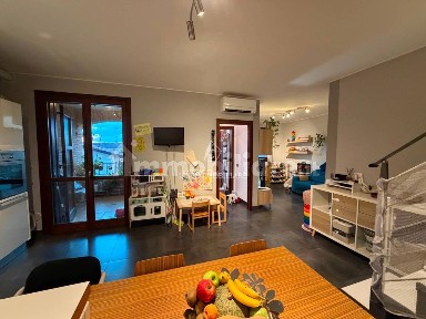 Trilocale via Radici in Piano 237, Centro, Formigine