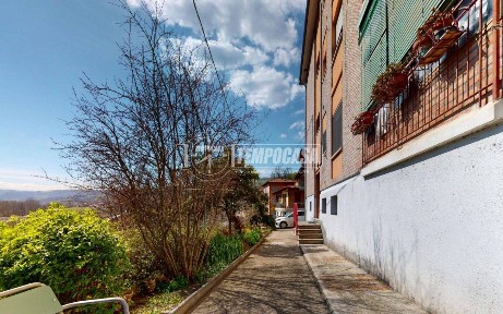 Trilocale via Pavullese 885, Centro, Marano sul Panaro