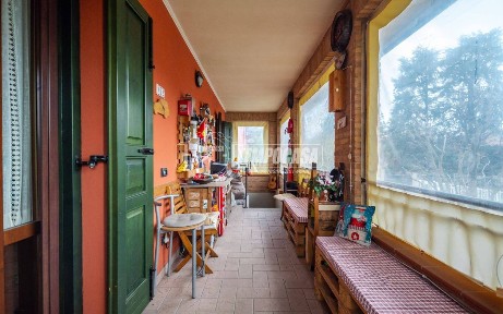 Castelvetro di Modena, Via Martiri della Libertà 12