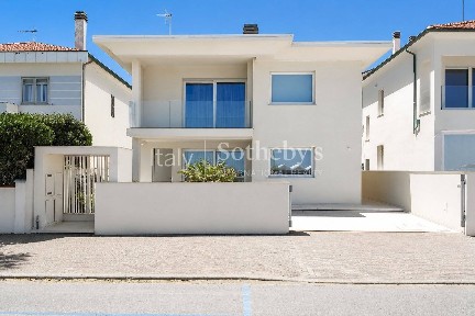 Villa unifamiliare via Emilio Faà, Centro, Mondolfo
