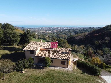 Fano, Monte Giove - Magliano, Località Prelato, 12