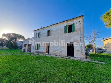Villa unifamiliare via San Giovanni in Marignano 42/3, Fanano, Gradara