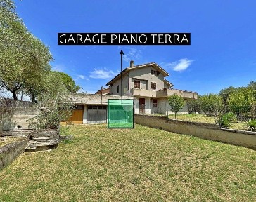 Villa plurifamiliare Str. Santa Barbara 1, Padiglione, Tavullia