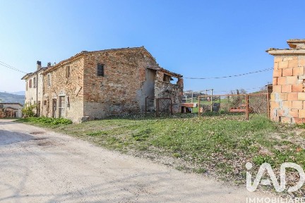 Pergola, Frazione Montevecchio