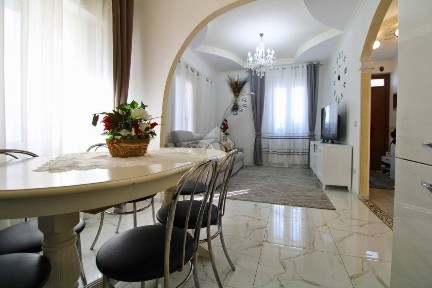 Pesaro, Case Bruciate, Strada della Case Bruciate