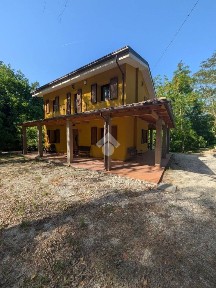 Villa unifamiliare Localitá Molino Diavolino, Sassocorvaro Auditore