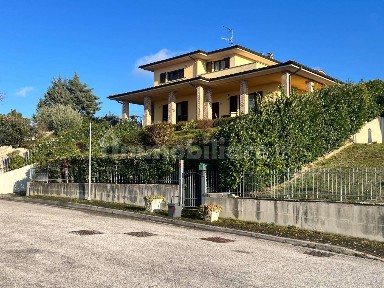 Villa unifamiliare via San Tommaso, La Torre, Urbino