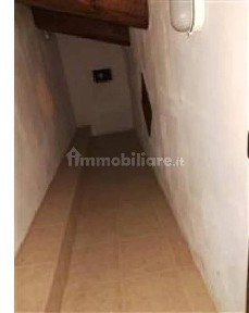 Villa all'asta via Castelboccione 12, Urbino