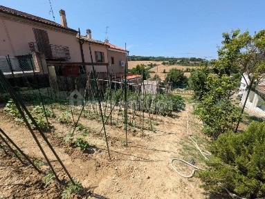 Villa bifamiliare Strada di Valle Tresole, Novilara, Pesaro
